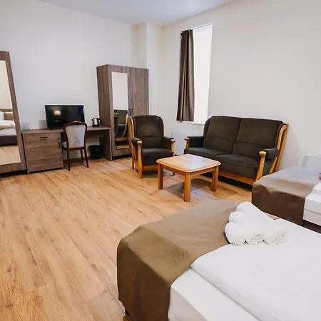 Hotel хотел театъръ Pleven