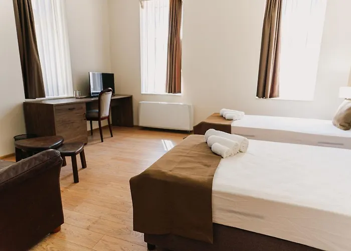 хотел театъръ Hotel