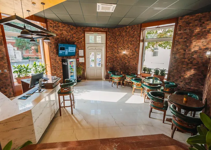 хотел театъръ Hotel Pleven