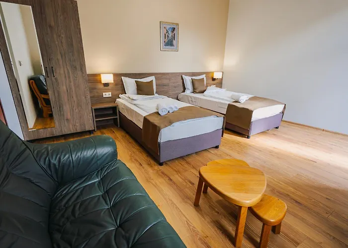 хотел театъръ Pleven